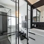 A World Aparts - 12 Viviani Апартаменты Верона